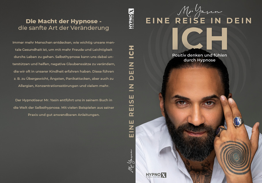 Aufgeschlagene Doppelseite aus „Eine Reise in dein ICH“